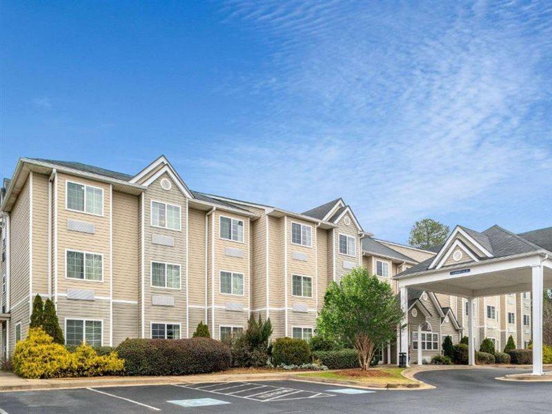 Microtel Inn & Suites Columbus North Экстерьер фото